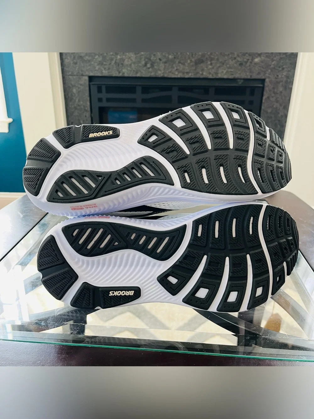 Brooks ghost 18